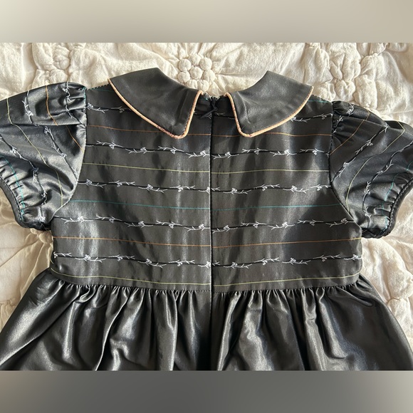 Made in Italy gray with vine flower stitching 18 month girls boutique dress - Picture 3 of 7